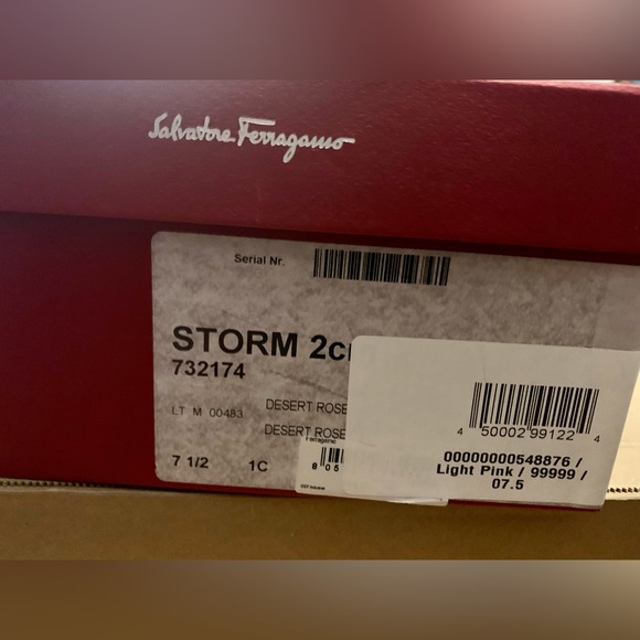 New Salvadore Ferragamo Pink SNEAKERS Lace-up Storm Shoes 7.5 NIB dust bag - Picture 4 of 16